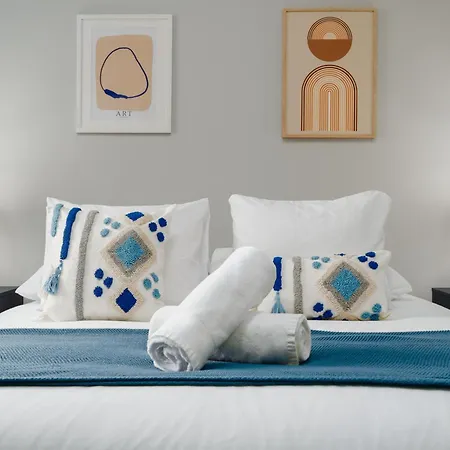 Entrecampos 3 L Comfort Stay, Fast Wifi, Steps To Metro, Near Campo Grande Park بيت ضيافة *