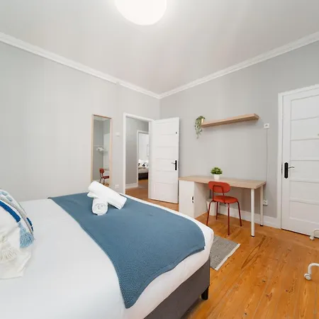 بيت ضيافة Entrecampos 3 L Comfort Stay, Fast Wifi, Steps To Metro, Near Campo Grande Park
